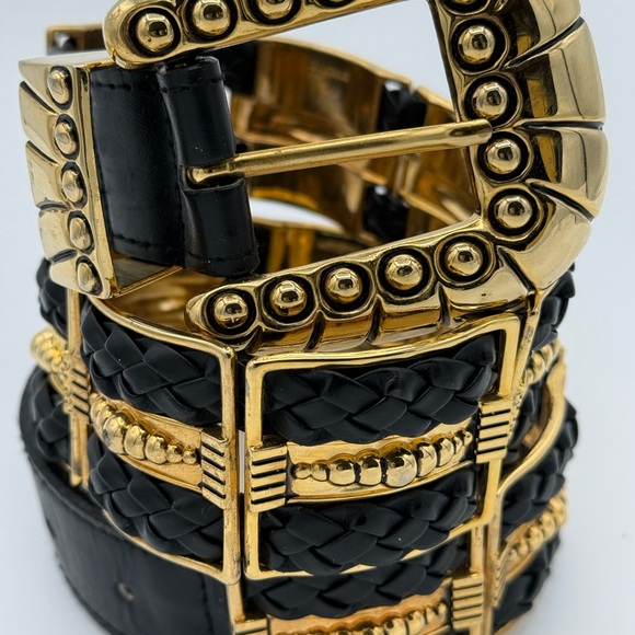 Captiva Collectibles Women’s Sz Sm Genuine Black Leather belt Goldtone Links main image 11